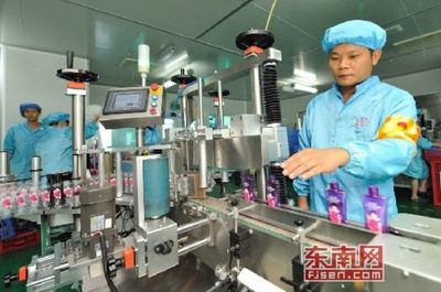 云霄化妝品香飄歐美，技術驅動下的出海之路與產(chǎn)業(yè)愿景