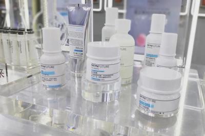 肌膚未來攜科學定制新品亮相美博會，以技術驅動重塑線下渠道新生態(tài)